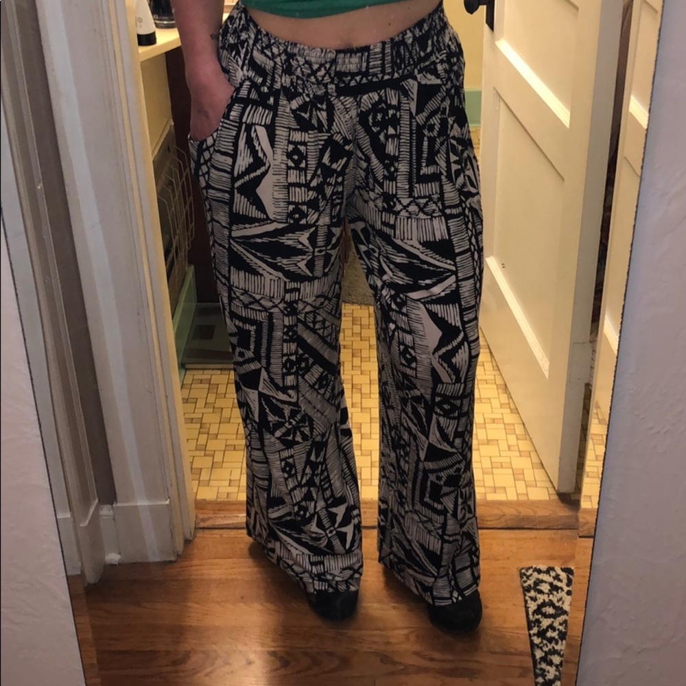 Super fun b+w aztec boho pants - from Target